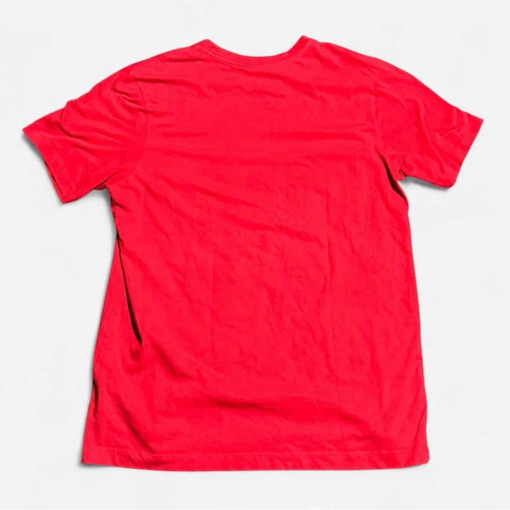 Nike medium size Chicago bulls T shirt - Picture 2 of 6